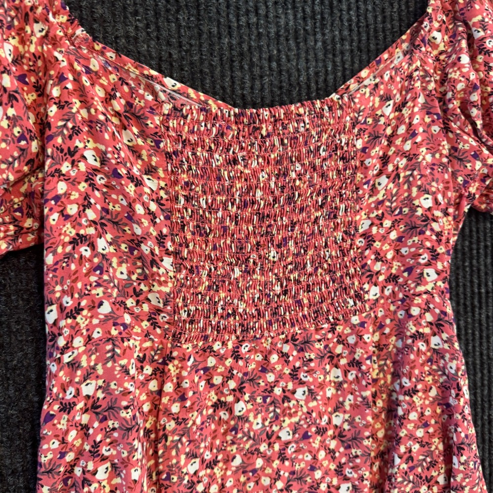 Cupshe Mini Dress Women XS Red Floral Puff Sleeve Smocked Back Ruffle Hem - Picture 4 of 10